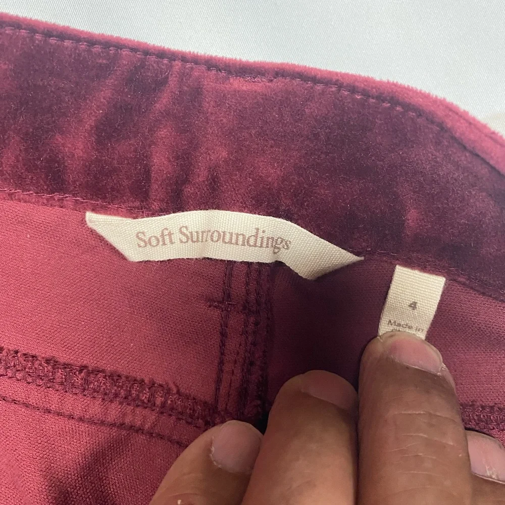 Soft Surroundings Burgundy Velour Casual Pants Women’s Size 4